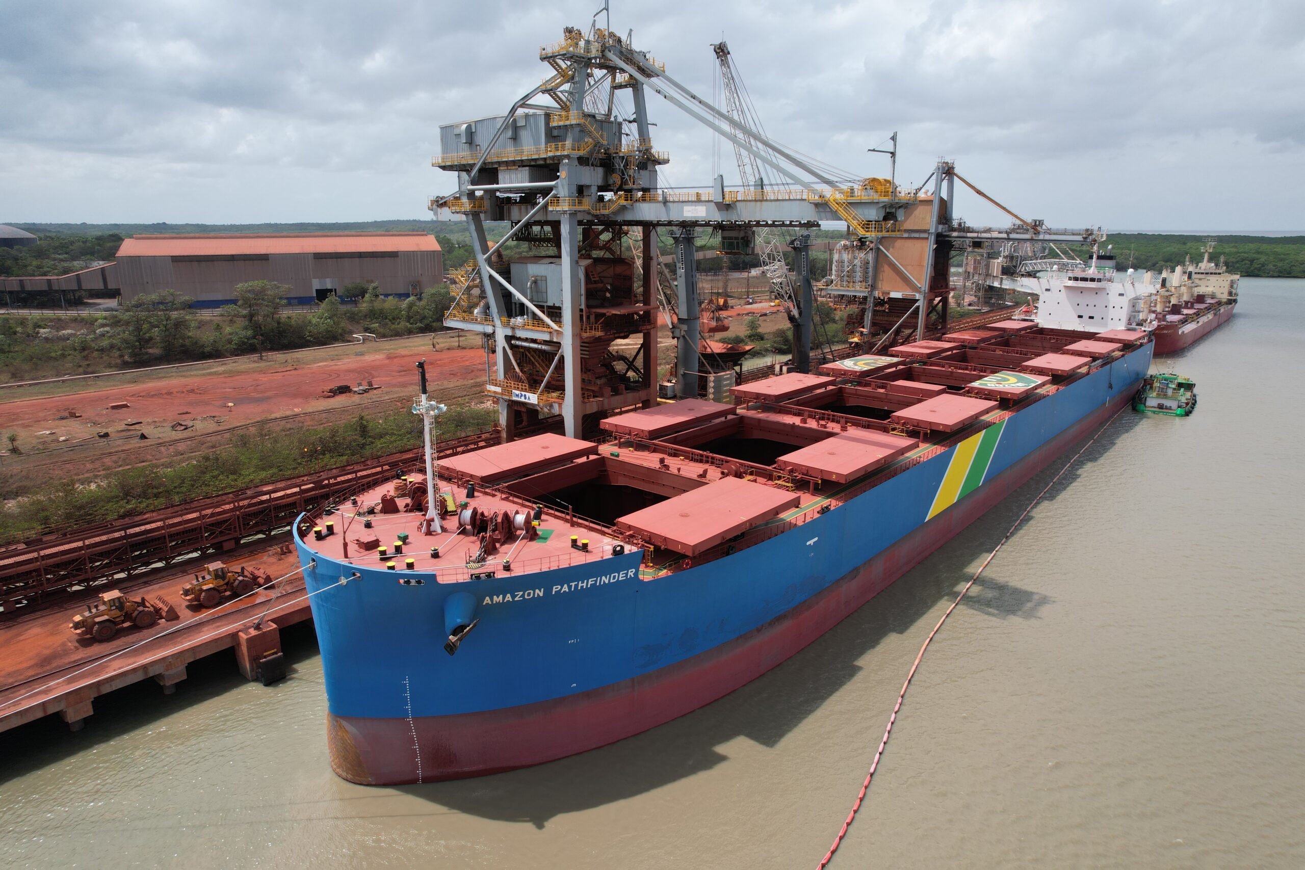 Alumar inicia operação com novos navios para cabotagem da Alcoa