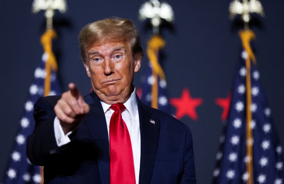 Europa já compra 50% do gás natural aos americanos, mas Trump quer mais