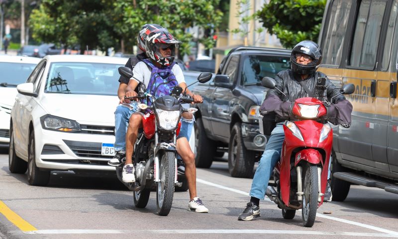 No Paraná, lei que isenta IPVA de motos até 170 cilindradas é sancionada pelo governador Ratinho Junior
