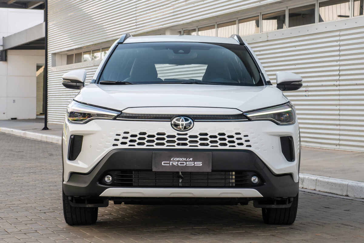 Quer poupar? Esses carros vão fazer você esquecer o posto!