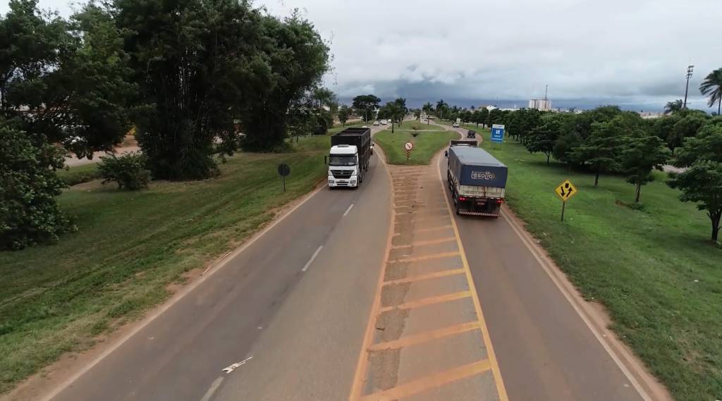 Caminhoneiros se reúnem no sábado para debater aumento no diesel e volta da cobrança do ICMS - SBA1
