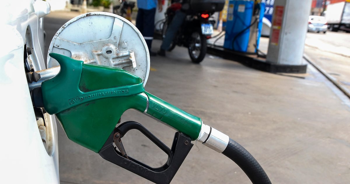 Preço médio do litro da gasolina volta a ter aumento, chega a R$ 6,37 nos postos e pressiona a inflação – Noticias R7