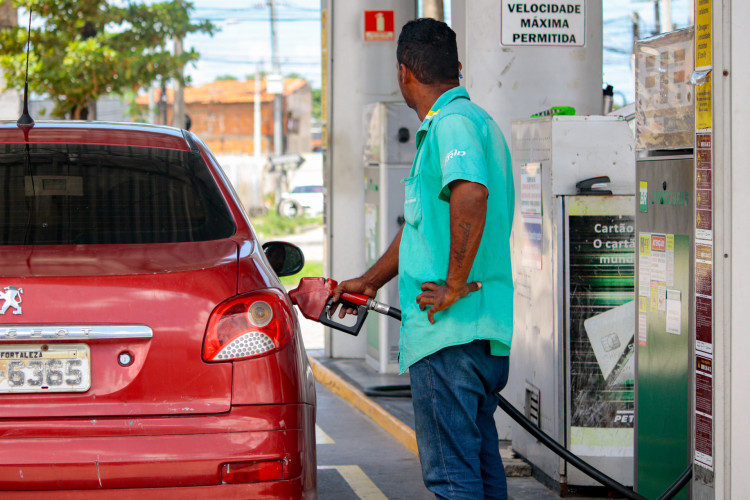 Fortaleza tem a 5ª gasolina mais barata do Brasil; veja valores
