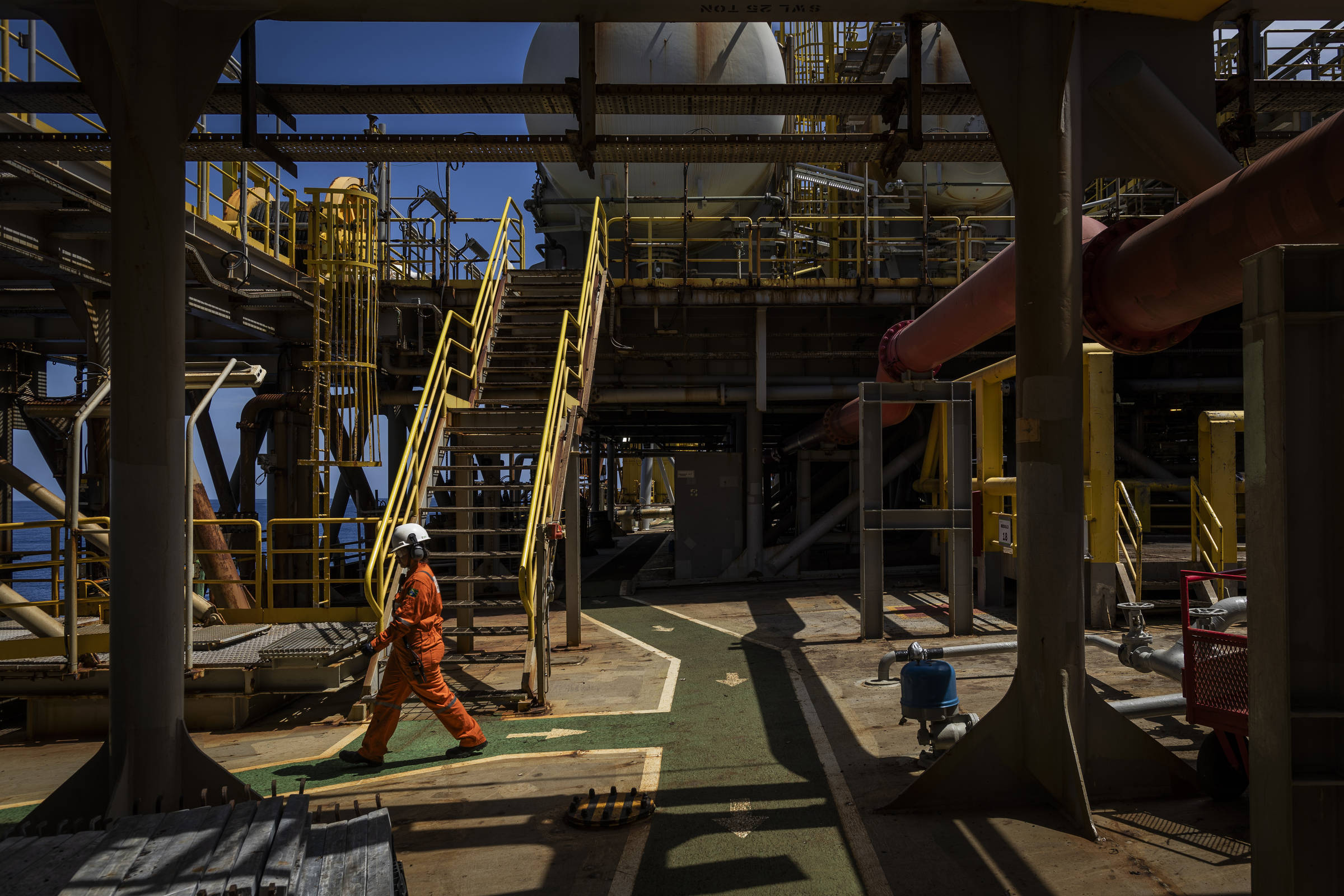 Offshore Oil Exploration Accidents in Brazil Hit Record High in 2024 - 17/03/2025 - Business
