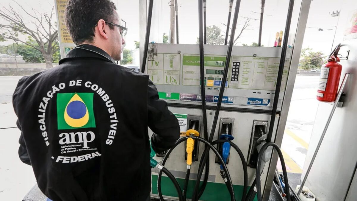 Operação especial da ANP autua três postos de combustíveis em Alagoas