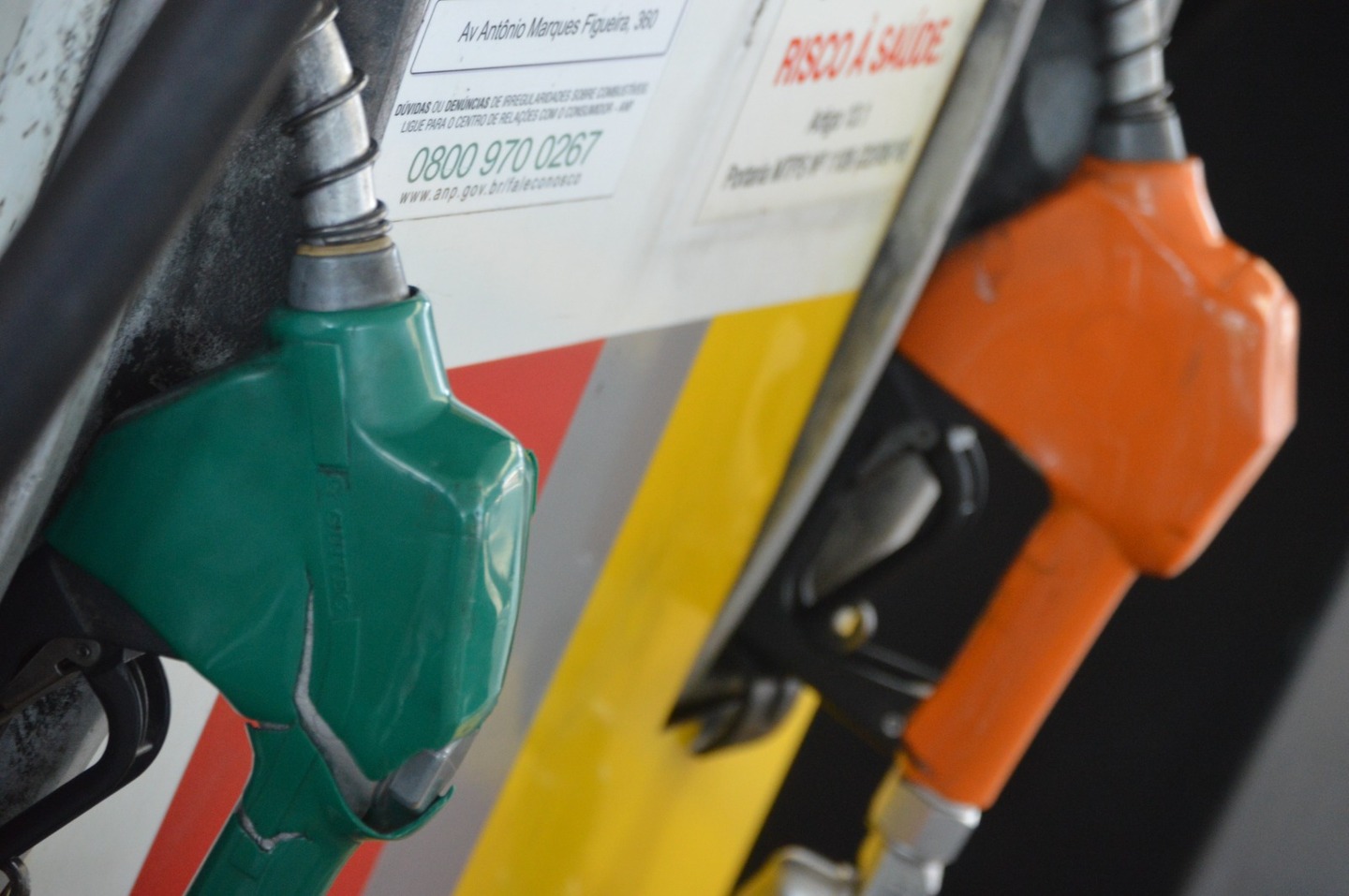 Preço médio da gasolina na região chega a R$ 6,07