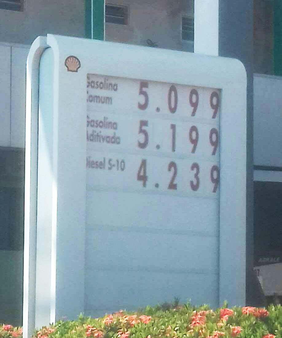 Curitiba tem gasolina próxima de R$ 7: veja onde abastecer mais barato - Portal Canaã