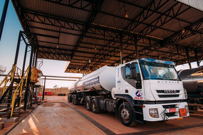 Distribuidoras vendaram 5,7 milhões de m³ de diesel B em março