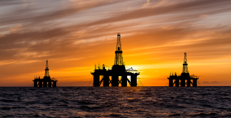 Pré-sal bate recorde de produção e responde por quase 80% do petróleo e gás natural do Brasil