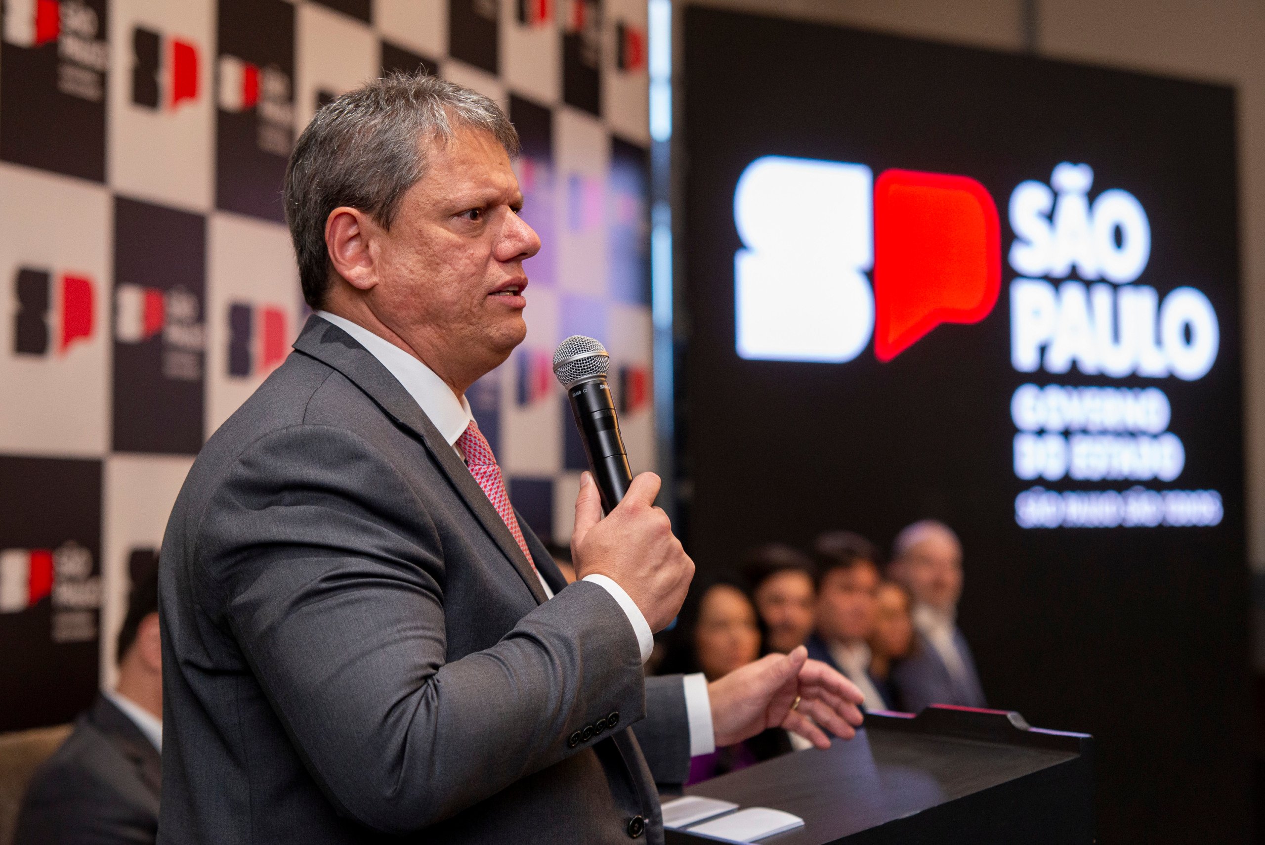 SP vai ser primeiro estado a substituir diesel, começando pelo agro