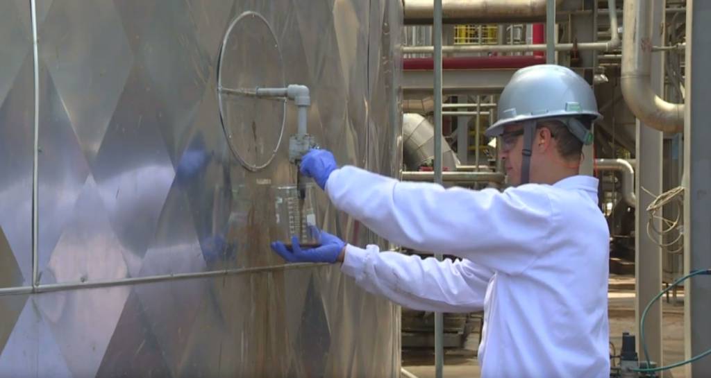 ANP: Preço médio do litro da gasolina cai 0,5%, para R$ 6,22 - SBA1