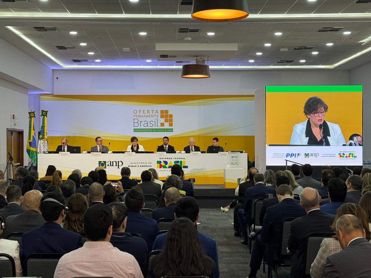 ANP arrecada mais de R$900 bi em leilão que envolve áreas na Margem Equatorial - AEPET