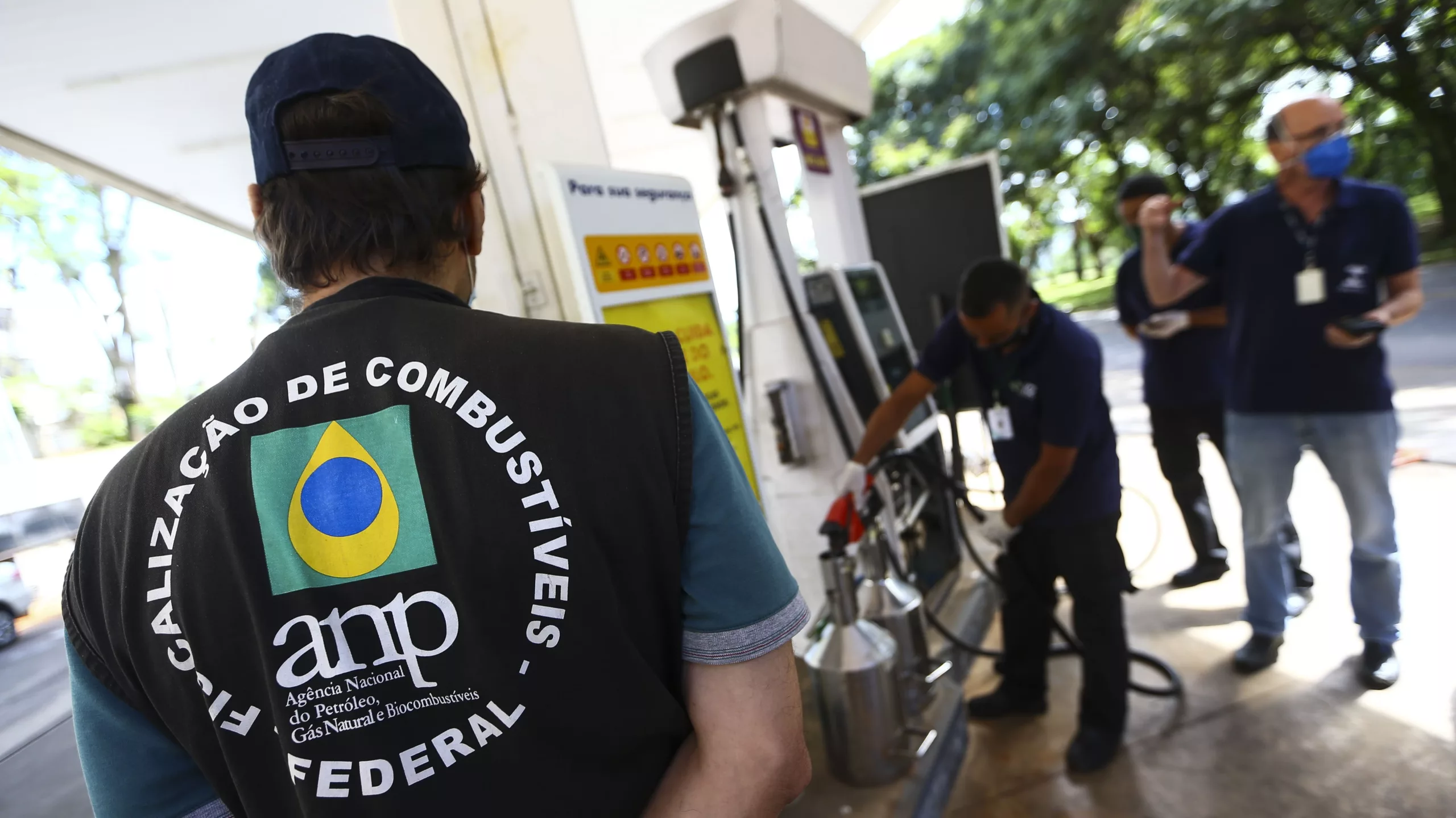 Cortes da ANP têm impacto na fiscalização dos combustíveis