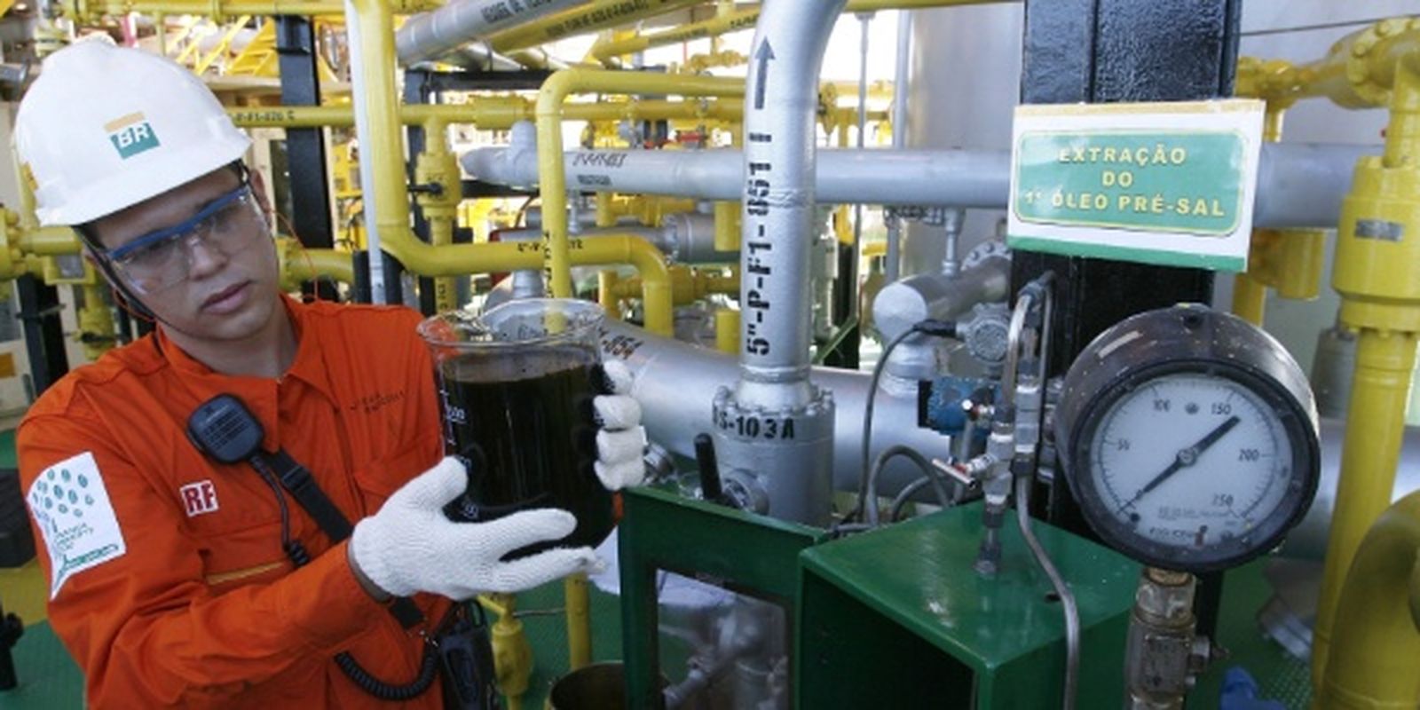 Producción de petroleo y gas del presal alcanza récord en abril