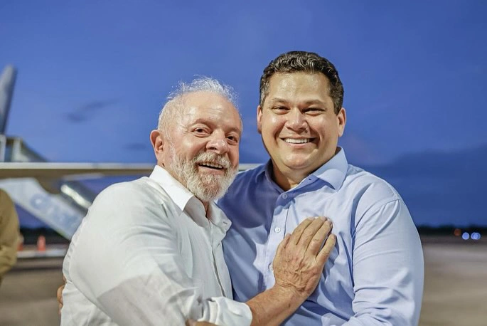 Com promessa de cargos, Alcolumbre marca sabatinas de indicados de Lula