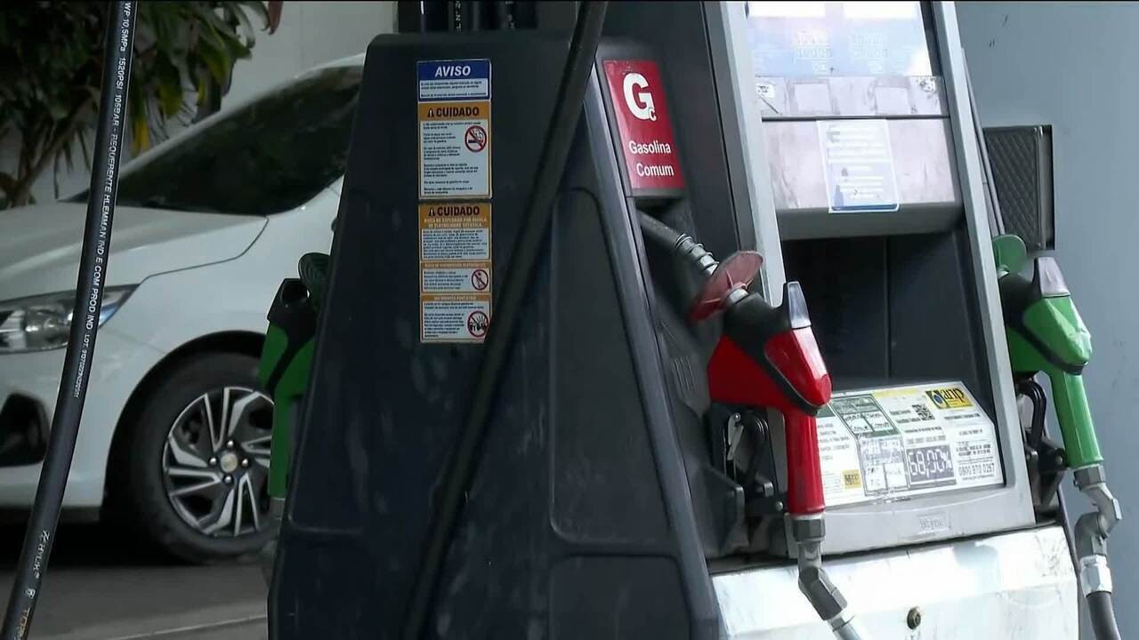 Preço do litro da gasolina aumenta em Taubaté e se mantém estável em São José - G1