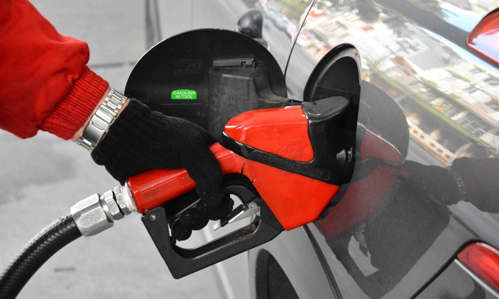 ANP apura uso irregular de metanol em Operação Carbono Oculto