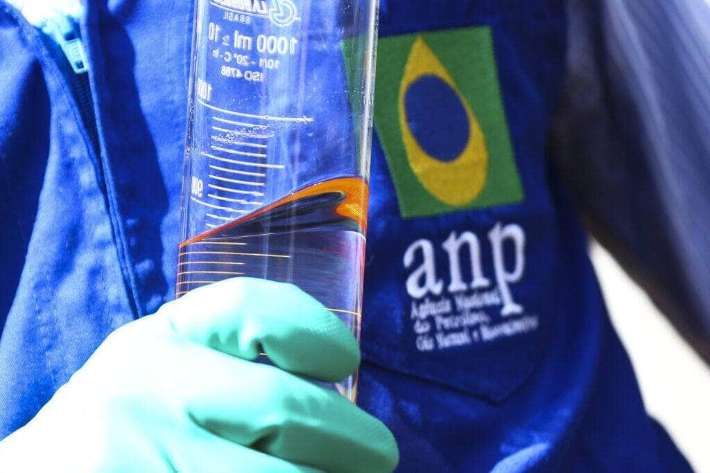ANP moderniza regulamentação para produção de biocombustíveis com foco em segurança e inovação