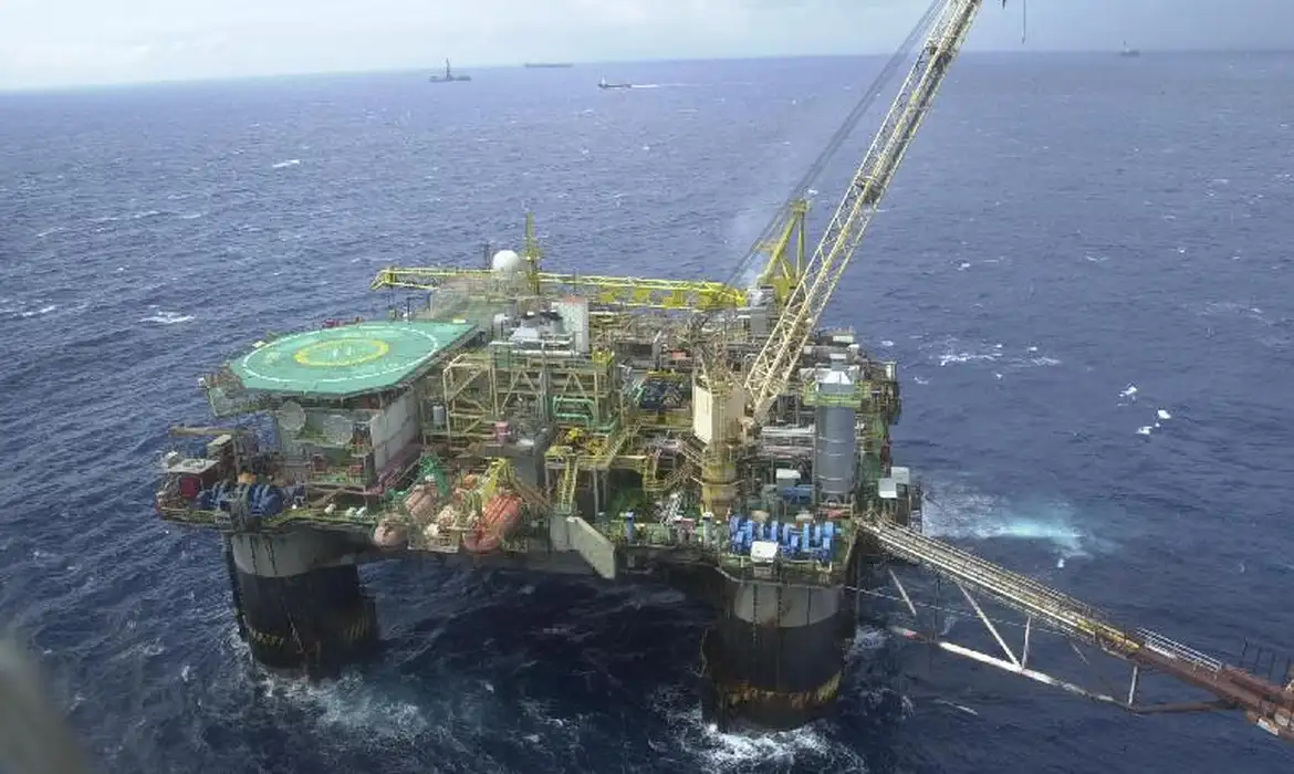 plataforma - Foto Arquivo Agência Brasil Boca no Trombone plataforma de petróleo - Foto Arquivo Agência Brasil