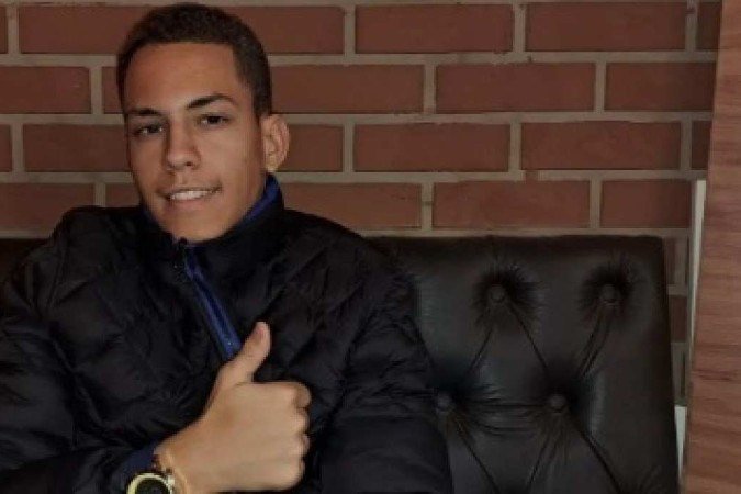 Jovem faleceu depois de ser espancado -  (crédito: Redes sociais)