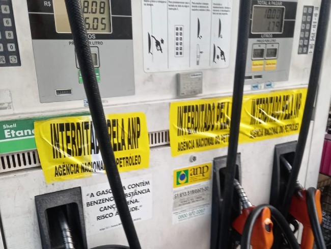Postos de combustíveis são interditados em Três Pontas por suspeita de fraudes