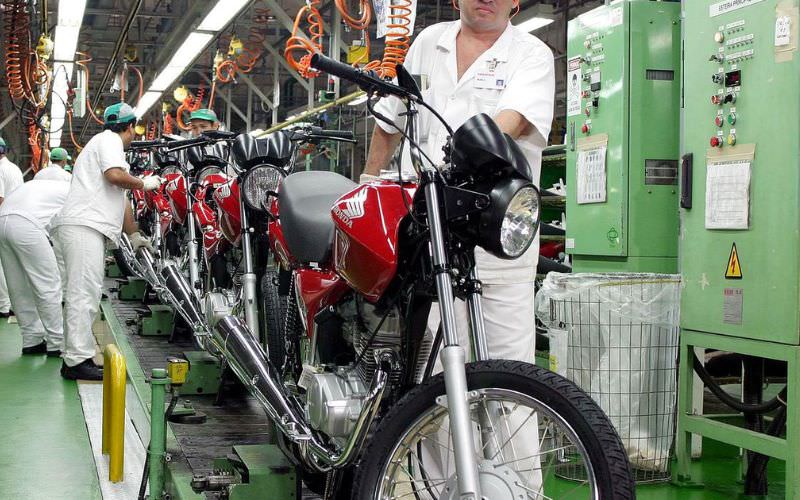 Financiamentos de motos crescem 10,3%; carros e caminhões têm queda