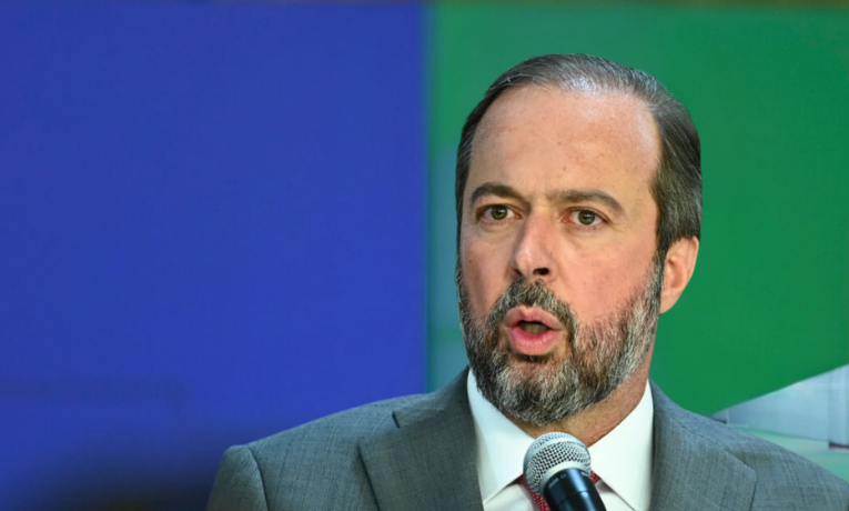 Ministro Alexandre Silveira sugere uso da energia nuclear para defesa nacional no futuro – Diário da Guanabara