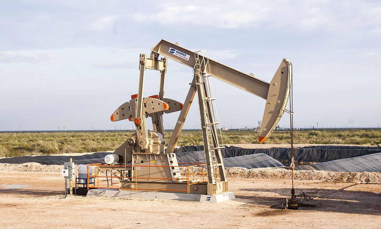 Guiné Equatorial quer lançar em 2026 licenças para exploração de petróleo
