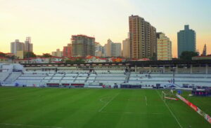 Skyline de Campinas ao entardecer