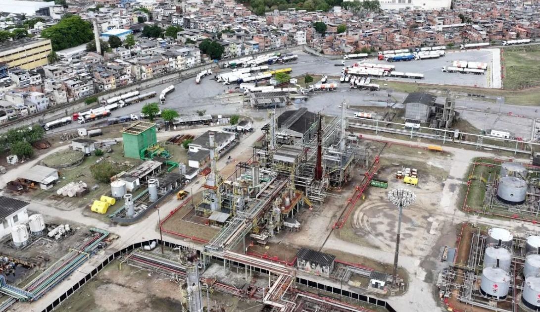 Refit aciona Justiça contra interdição total determinada pela ANP