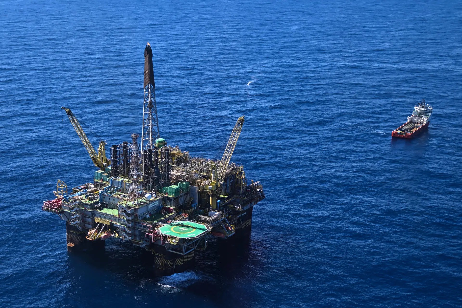 Ibama multa Petrobras em R$ 2,5 milhões por vazamento na Foz do Amazonas