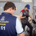 Procon Municipal, ANP e Ipem-MG fazem fiscalização conjunta nos postos de combustíveis de Uberaba