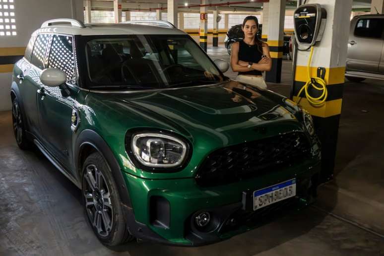 SP aprova lei que garante carregadores de carros elétricos em condomínios