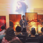 Escritório da Igreja em Maringá recebe comunidade durante Semana Santa