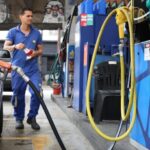 Governo reduz estimativa e propõe bancar R$ 0,44 por litro de gasolina Governo reduz estimativa e propõe bancar R$ 0,44 por litro de gasolina