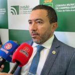Alexandre propõe ao Procon cartilha para orientar consumidores sobre os combustíveis Alexandre propõe ao Procon cartilha para orientar consumidores sobre os combustíveis