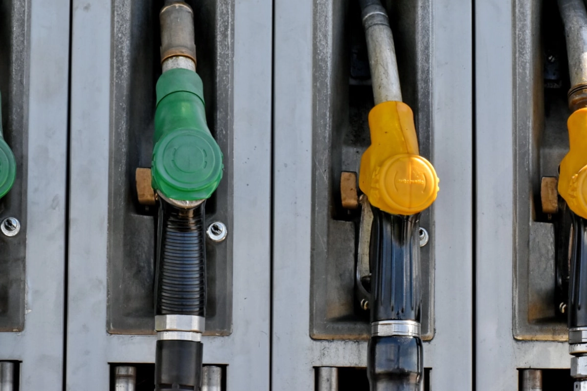 Brasil aumenta adição de etanol na gasolina para reduzir importações