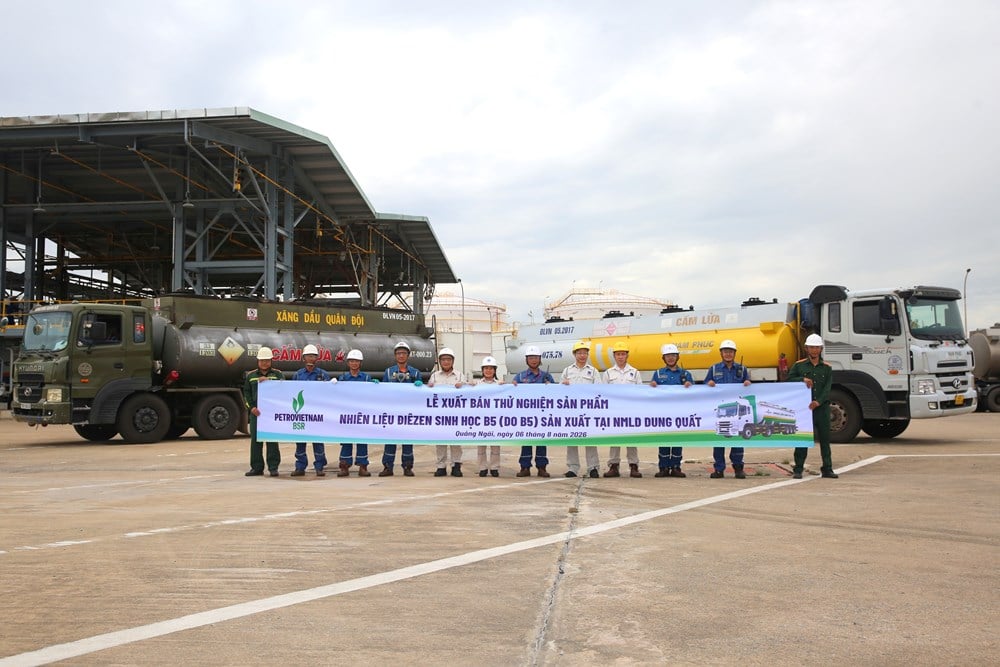A BSR vende seu primeiro lote de biodiesel B5, expandindo seu mercado de combustíveis ecológicos.